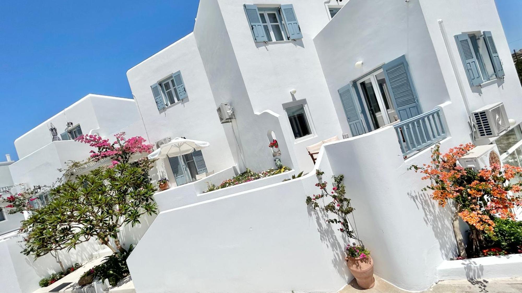 آداماس Anita Rooms & Suites Milos المظهر الخارجي الصورة